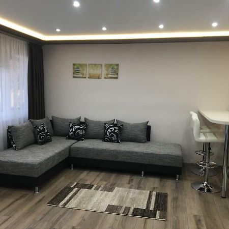 F&M Apartman 에게르 외부 사진